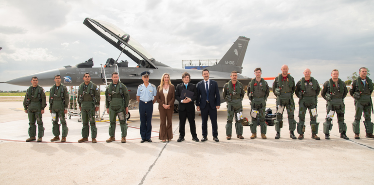 F-16's Arrive in Argentina