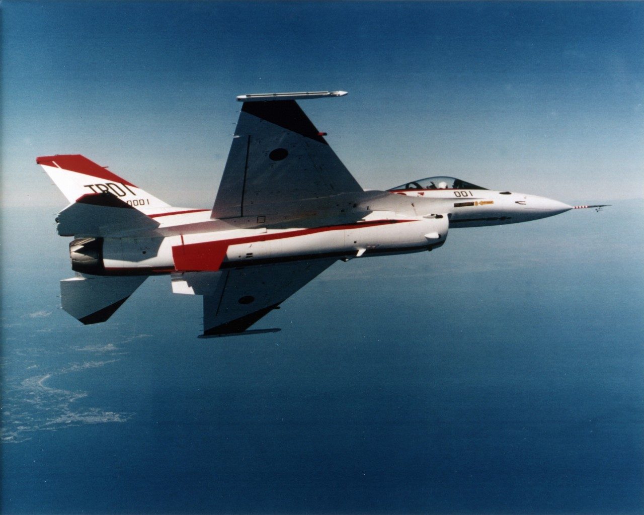 F-2 Support Fighter | Lockheed Martin