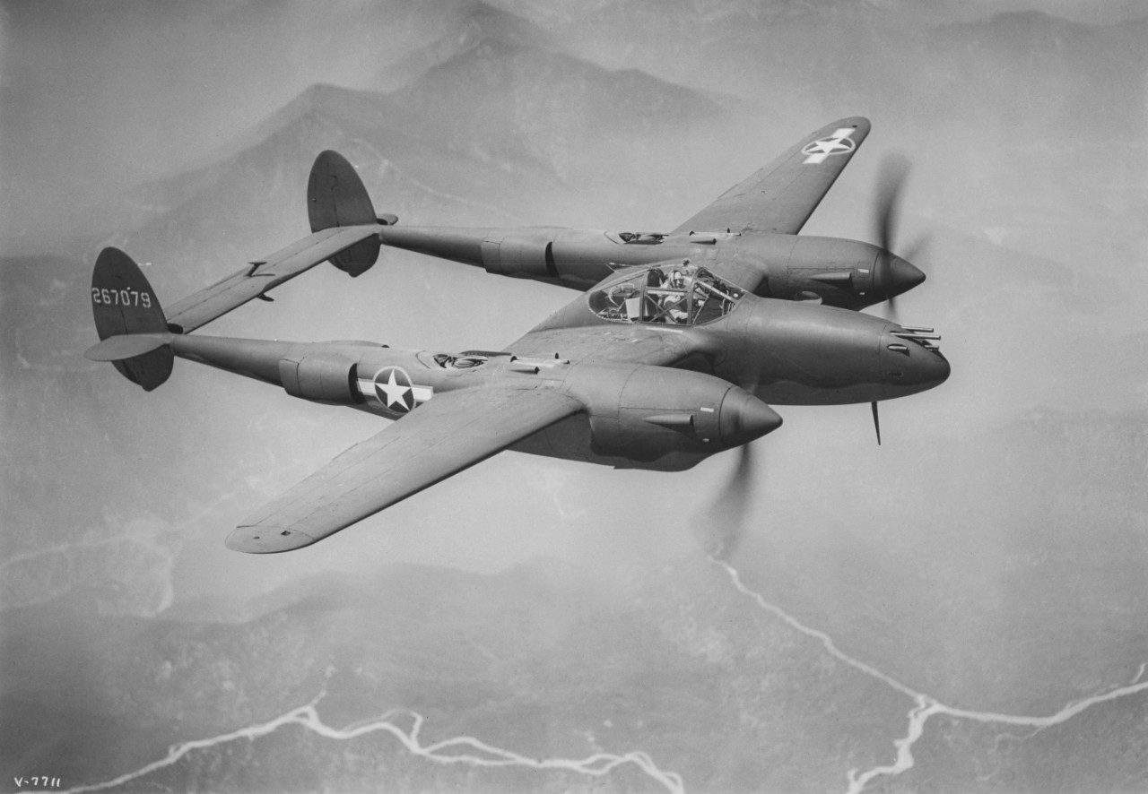 p-38-lighning-in-flight.jpg.pc-adaptive.full.medium.jpeg