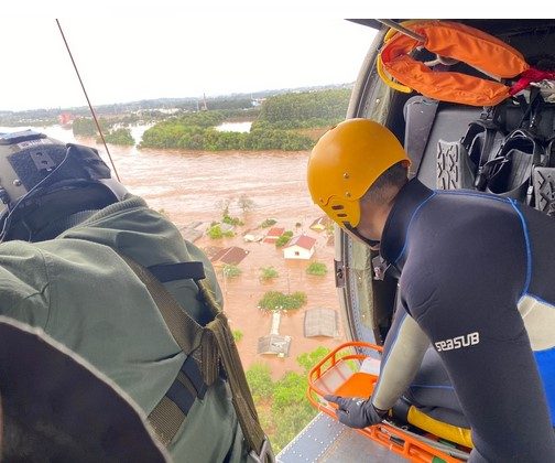 Brazilian Air Force acts in support of those affected by the flood in Rio Grande do Sul