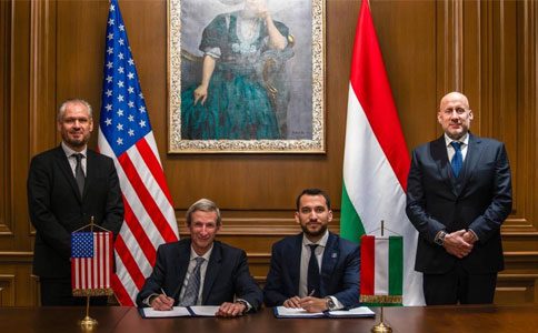 Lockheed Martin and 4iG Space and Defence Partner on Hungarian‑Specific Rocket Artillery System Capability