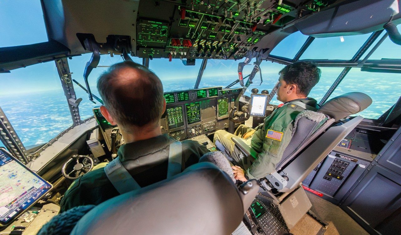 Full Flight Simulator (FFS) / Weapons System Trainer (WST)