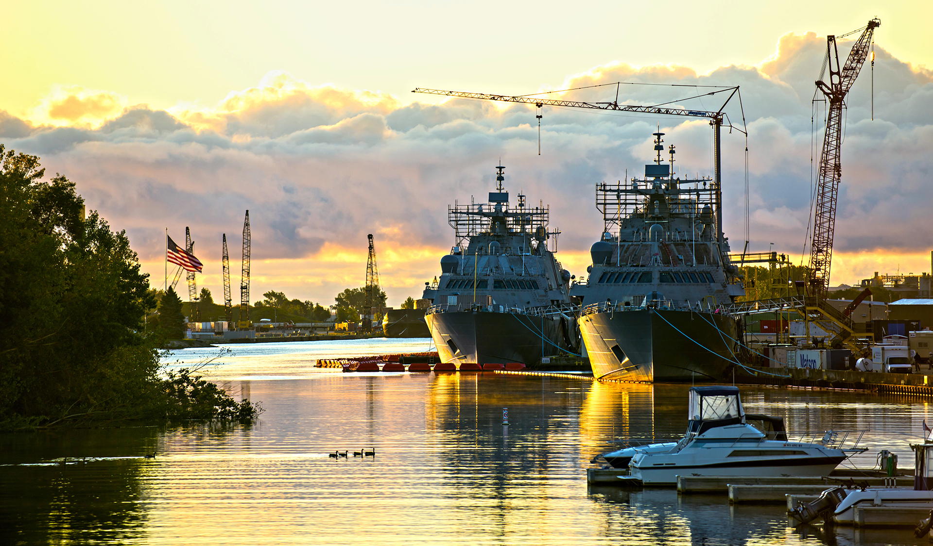 Freedom ship construction medicberlinda