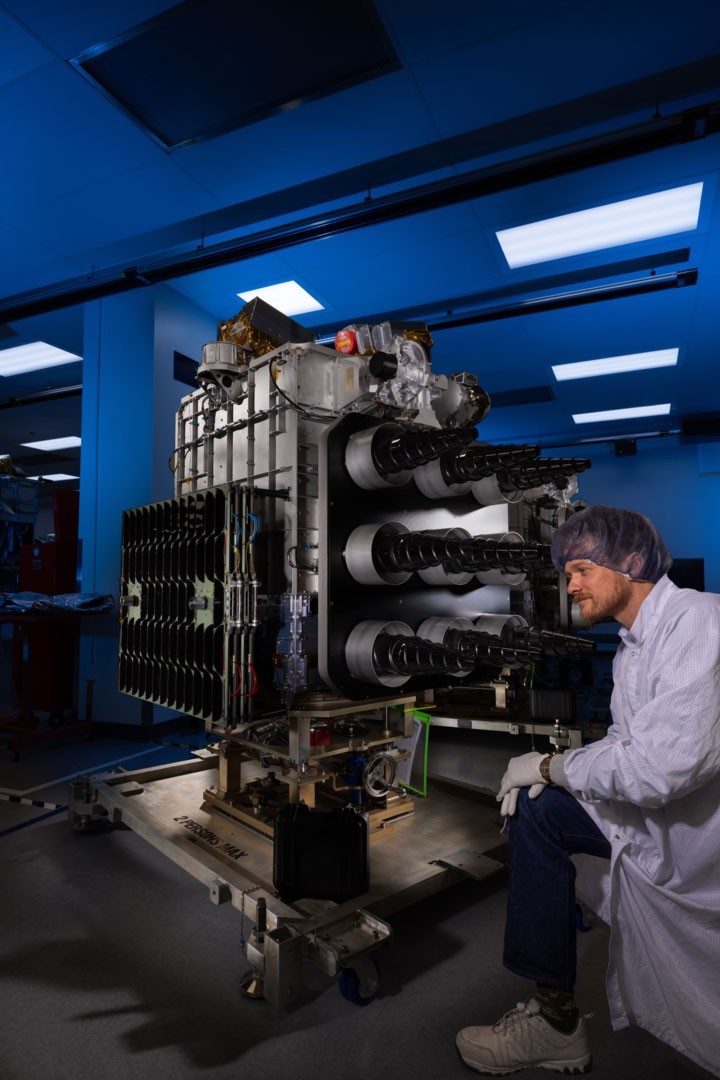 Operating working on a Transport Layer Satellite